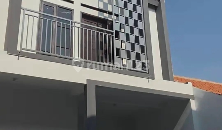 3. Rumah Bebas Banjir Paling Murah Di Dekat Summarecon Bandung