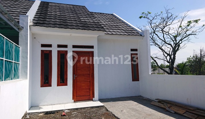 8. Hunian Minimalis Bisa Custom Desain Daerah Ciwastra Bandung 8. Hunian Minimalis Bisa Custom Desain Daerah Ciwastra Bandung