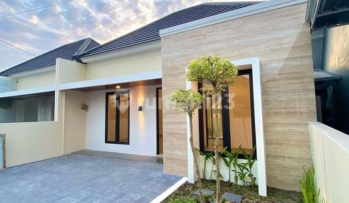 1. Rumah Mewah Harga Terjangkau Dekat Summarecon 2