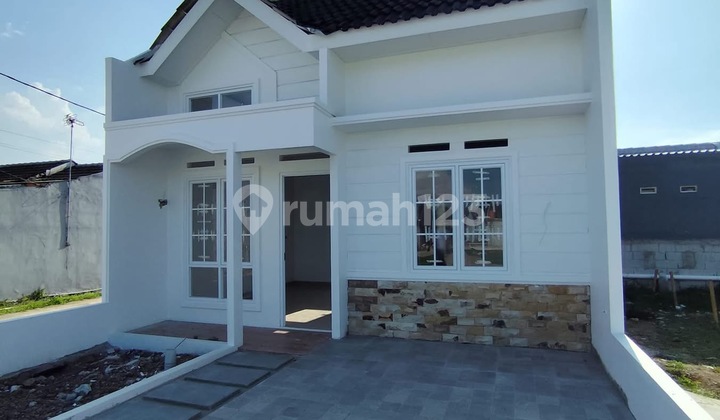 8. Hunian Termurah Daerah Ciwastra Bebas Banjir