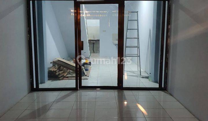 Disewa Ruko Siap Pakai 0Jalan Raya Lakarsantri 2