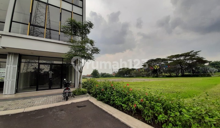 Ruko 3 Lantai Citraland The Greenlake Terdepan