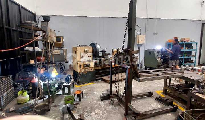 For Sale Plastic Factory and Molding Factory