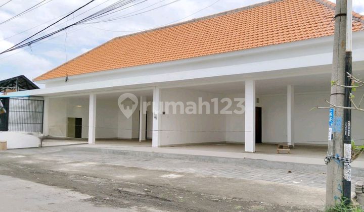 Commercial Space for Rent Strategic Location Near the Beach