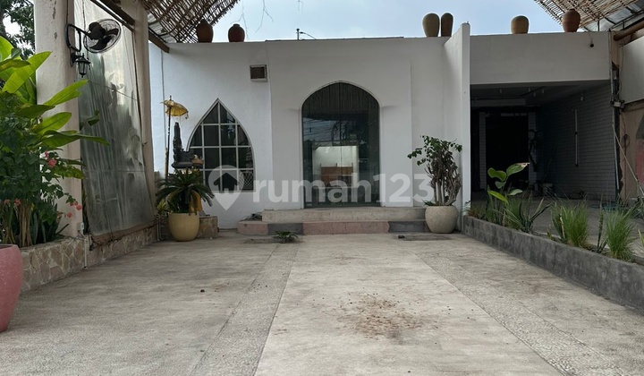 Sewa Bangunan Komersial - Umalas