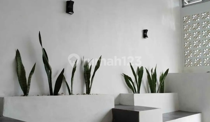 For Rent Beautiful House in Pemogan 1