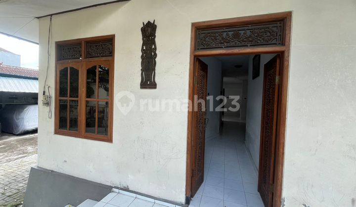 Semi-Furnished 3 Bedroom House for Rent in Dalung