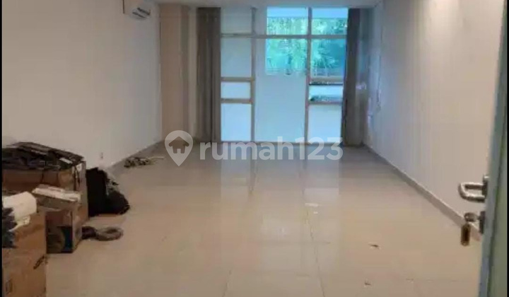 Perkantoran di Genteng 53.0 M² Unfurnished SHM Perkantoran di Genteng 53.0 M² Unfurnished SHM
