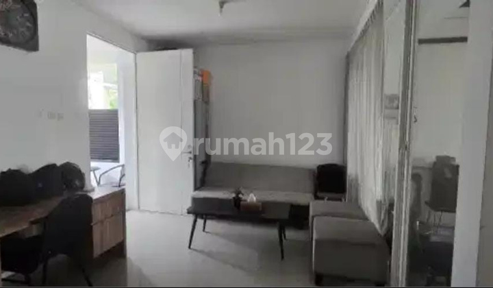Rumah Bagus 2 Lantai Shm Di Royal Residence  2