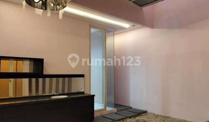 Rumah 2 Lantai Siap Huni Furnished Pakuwon City Surabaya 2