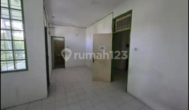 2-Storey House with SHM in Gayung Kebonsari. 2