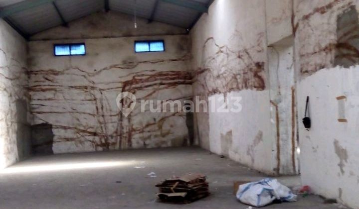 Cheapest for Rent, Row of 40 Feet Container Warehouses Cheapest for Rent, Row of 40 Feet Container Warehouses