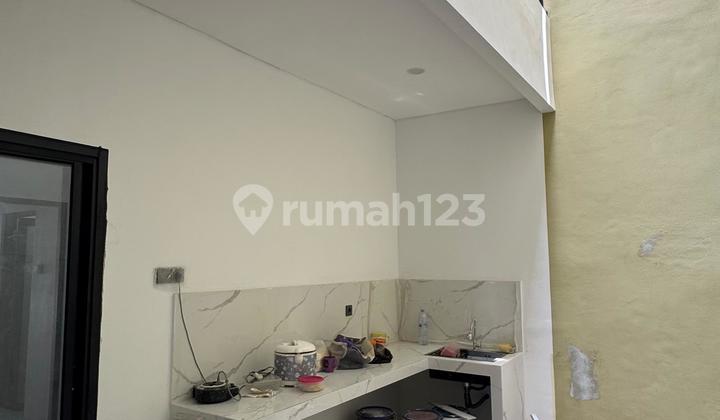 Dijual Rumah Siap Huni Baru Dharmahusada 2