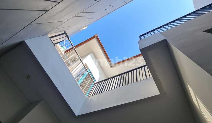 Rumah Baru Gress Design Minimalis Modern Selangkah Raya Merr 2