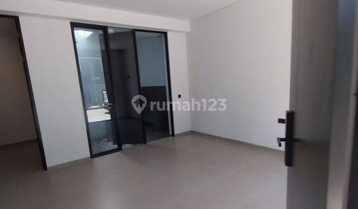Rumah Baru 2 Lantai Dekat Pakwuon City, ITS, Galaxy Mall  2
