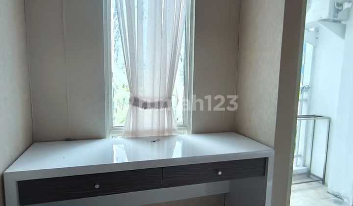 DIJUAL / DISEWAKAN Apartemen Orchard Pakuwon Mall Surabaya Barat siap huni , view pool , akses mall , akes parkir luas