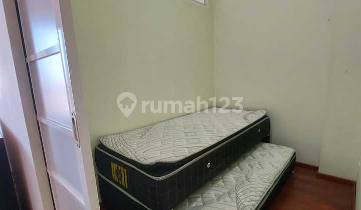 Apartemen 2 BR Puncak Dharmahusada Minimalis Full Furnish 2