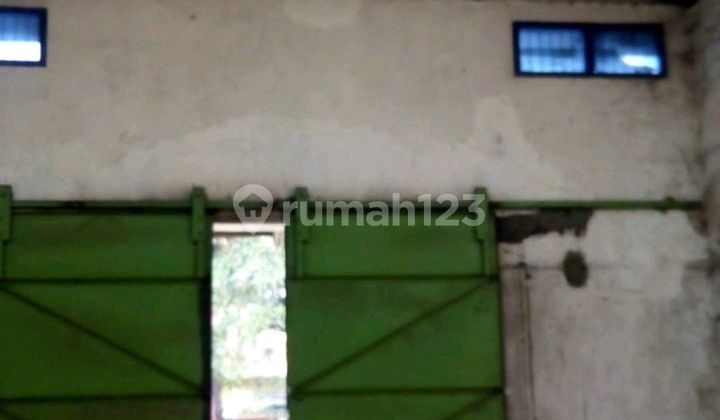 Cheapest for Rent, Row of 40 Feet Container Warehouses Cheapest for Rent, Row of 40 Feet Container Warehouses