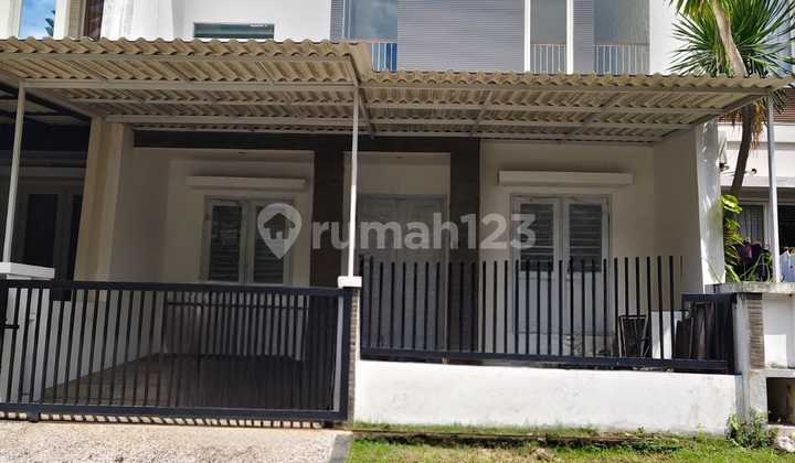 Rumah, 2 Lantai Siap Huni Miinimalis Florence Pakuwon City