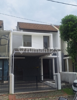 DIJUAL Rumah Modern 2 lantai cluster Hampton Perumahan Pantai Mentari dekat Pakuwon City DIJUAL Rumah Modern 2 lantai cluster Hampton Perumahan Pantai Mentari dekat Pakuwon City
