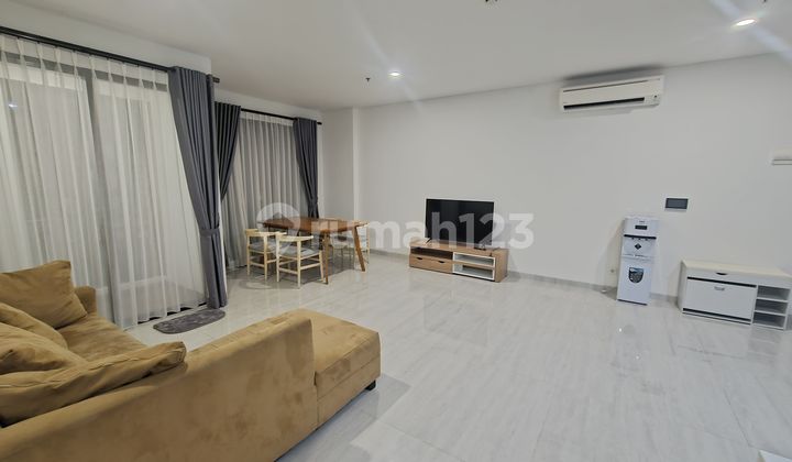 Apartement Lloyd Alam Sutera Dekat Sekolah Laurensia, Universitas Binus, Pasar Delapan, Ikea, Mall Alam Sutera, Apartement Saumata, Jakarta Factory Outlet Pintu Tol Alsut 1
