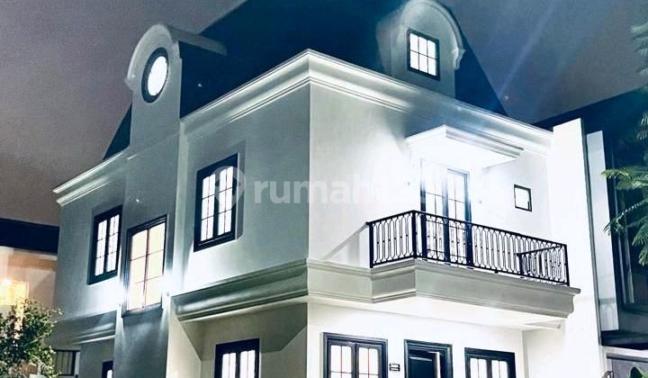 For Immediate Sale Brand New American Classic Style House at Icon Bsd City