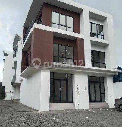 Rumah Brand New Murah Di Menteng Area Selangkah Ke St Manggarai 1