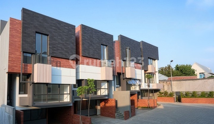 DIJUAL MURAH RUMAH MEWAH DI RUMA ANTASARI JAKARTA SELATAN