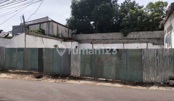 Land for Sale Square Shape in Kalibata, South Jakarta Land for Sale Square Shape in Kalibata, South Jakarta