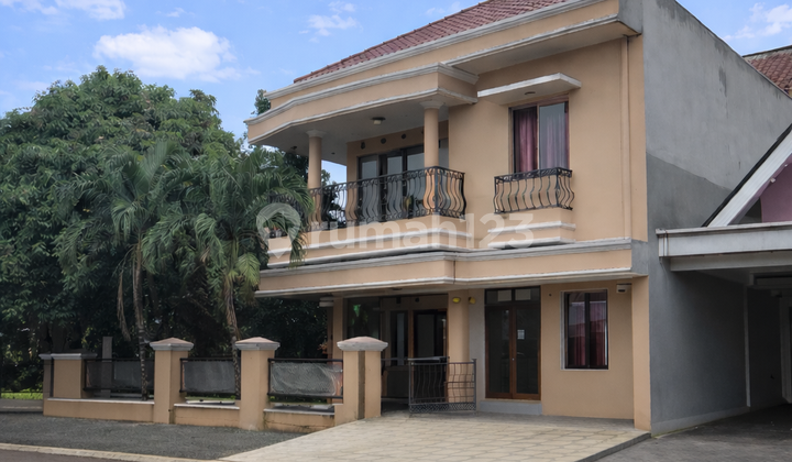 Rumah Dijual Hook Strategi di Graha Bintaro Jaya Serpong Utara Tangerang Selatan