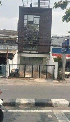 Ruko Murah Di Pinggir Jalan Kebayoran Lama Strategis Siap Huni 1