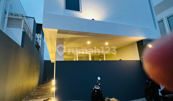 Rumah Dijual Dalam Cluster di Lebak Bulus Jakarta Selatan 2