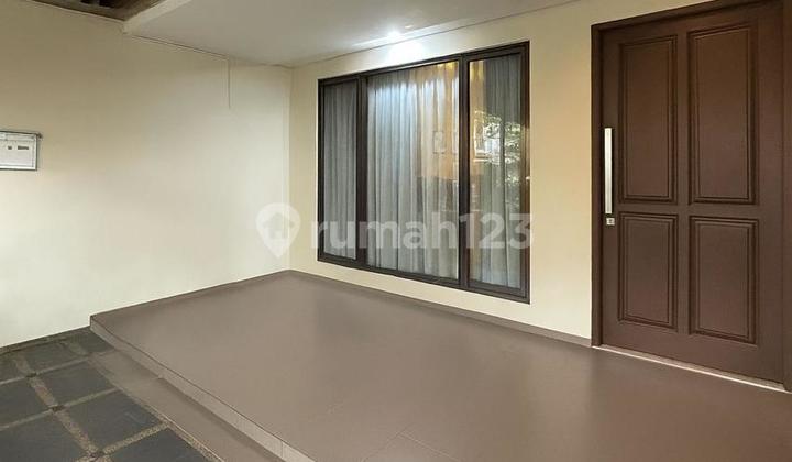 FOR SALE LUXURY HOUSE IN SERENIA HILLS LEBAK BULUS SOUTH TANGERANG 2