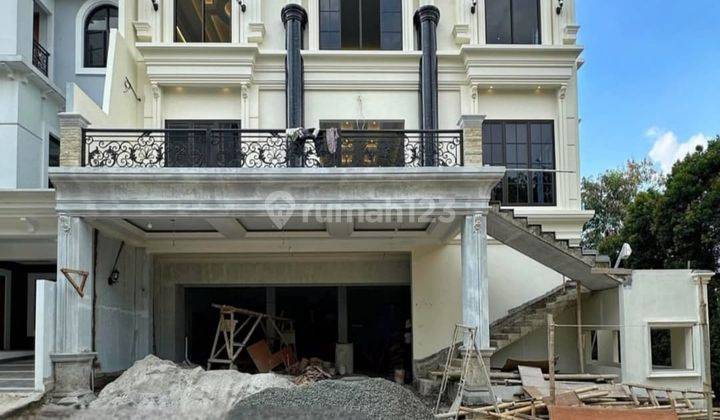 Rumah Mewah American Classic Baru Dalam Cluster Cipete Area 1