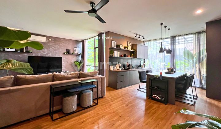 Rumah Plus Kantor Modern Tropis Dalam Townhouse di Lebak Bulus 2