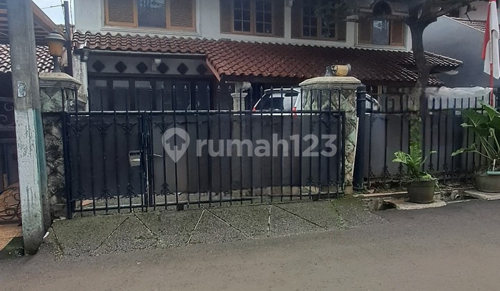 LUAS DAN MEWAH RUMAH TINGGAL DI REMPOA TANGERANG SELATAN