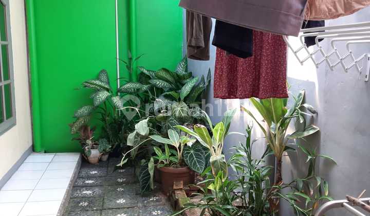 House for Sale Cheap in Pondok Labu Near MRT Fatmawati 2