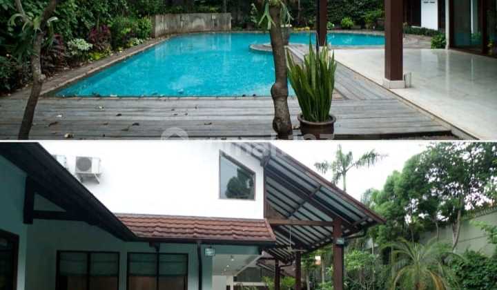 Rumah Mewah Dengan Kolam Renang Halaman Luas Di Kemang  2