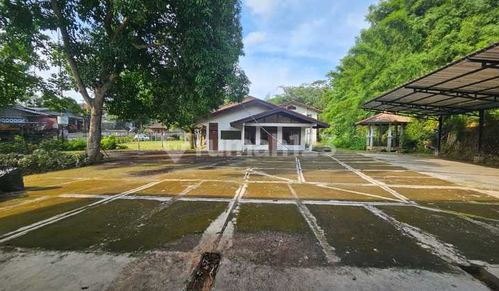 Quick Sale Cheap Old House and Land by Lebak Bulus Roadside