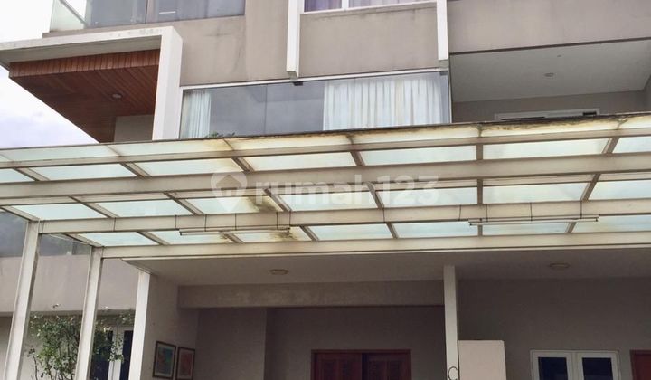 Dijual Rumah Murah Private Pool Di Kemang Area Jakarta Selatan