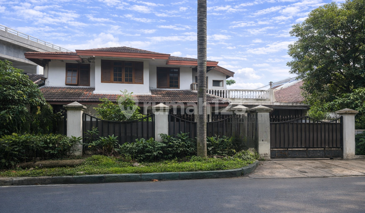 Tanah Dijual Bonus Bangunan di Kebayoran Lama Dekat Pondok Indah Tanah Dijual Bonus Bangunan di Kebayoran Lama Dekat Pondok Indah