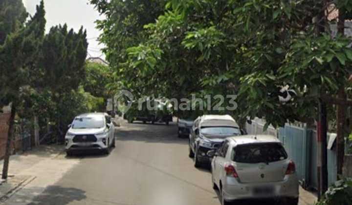 Rumah Dijual Murah Di Komplek Bona Indah Lebak Bulus  2