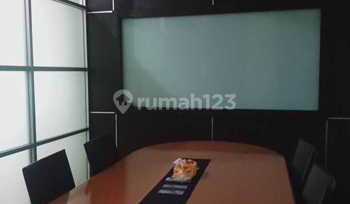 SHOPHOUSE FOR SALE IN FATMAWATI, SOUTH JAKARTA, SEMI-FURNISHED 2