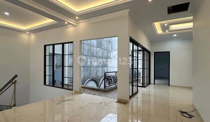 Rumah Mewah American Classic Baru Dalam Cluster Cipete Area 2