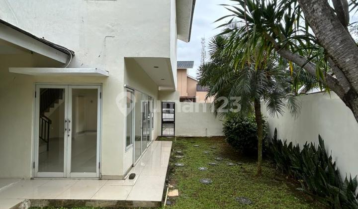Rumah Townhouse Strategis Andara, Depok Dekat Toll 2