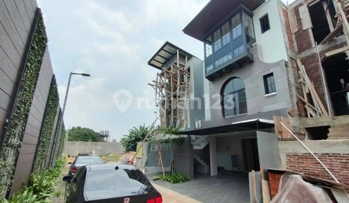 Dijual Rumah Mewah Precium Simatupang Siap Huni Dekat Mall Citos 2