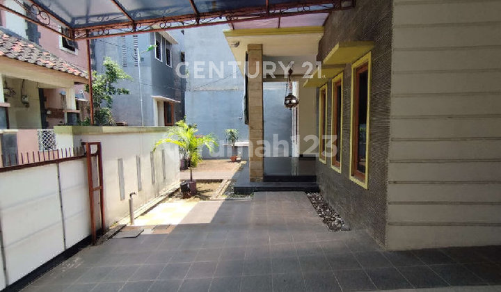 Rumah 2 Lantai Secondary Layak Huni Di Rawamangun 