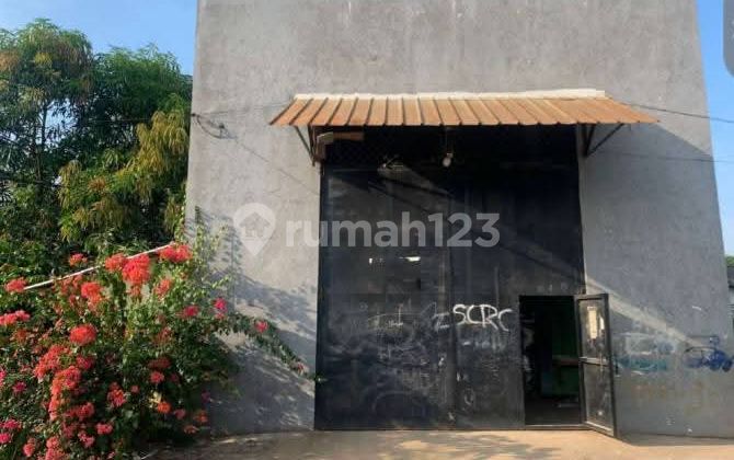 Strategic Warehouse Suitable for Logistics in Cakung, East Jakarta