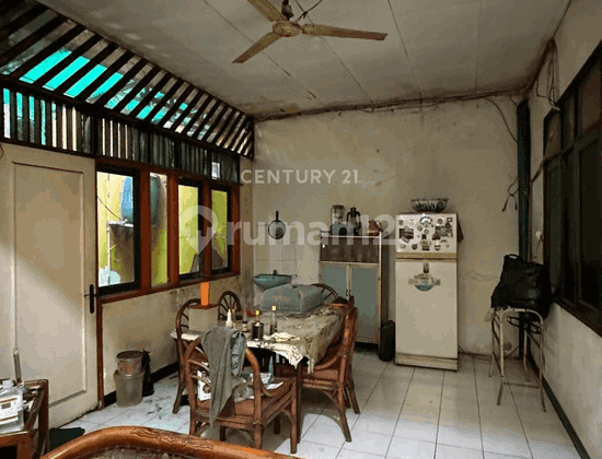 A Nice and Well-Maintained House in Metland Menteng Cakung Housing Complex 2