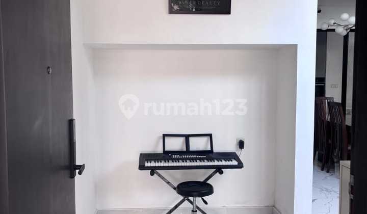 Disewakan Rumah Dekat Pintu Gerbang Tol Cakung di Jakarta Garden City 2